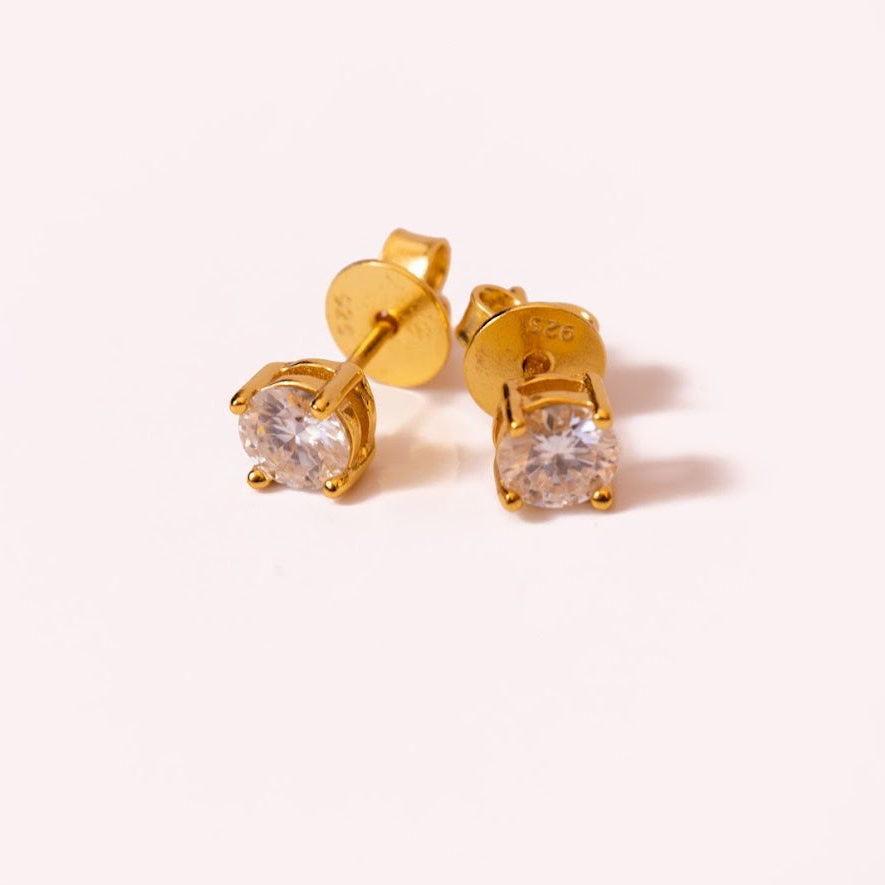 Women's 5mm Moissanite Stud Earrings